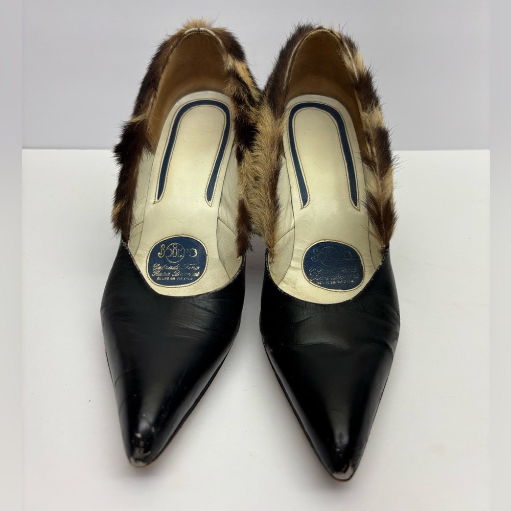 Black Leather Pumps with Leopard Fur Trim, SZ 8, box 29 - Picture 2 of 12